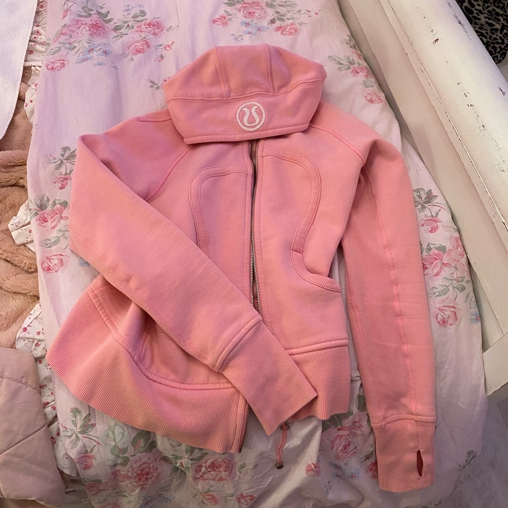 lululemon size 6 scuba jacket